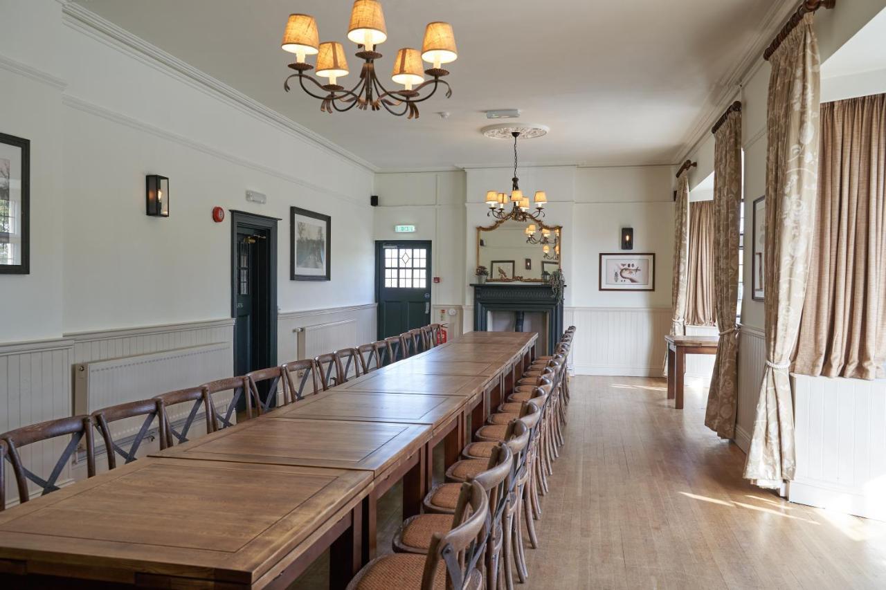 Beckford Inn Bagian luar foto